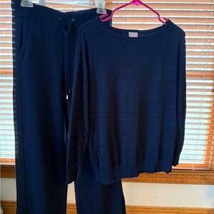 Chico's Zenergy Dark Blue Top and matching Pants (Set w/ Cotton, Rayon, Cashmere